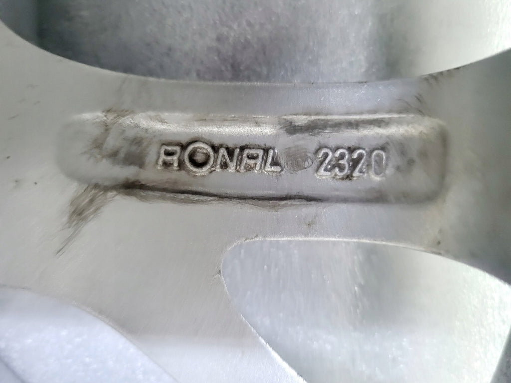 1x Alufelge 14 Zoll 4.5" 4x100 39ET PZ406-98677-ZC TD320-80268 Toyota Aygo