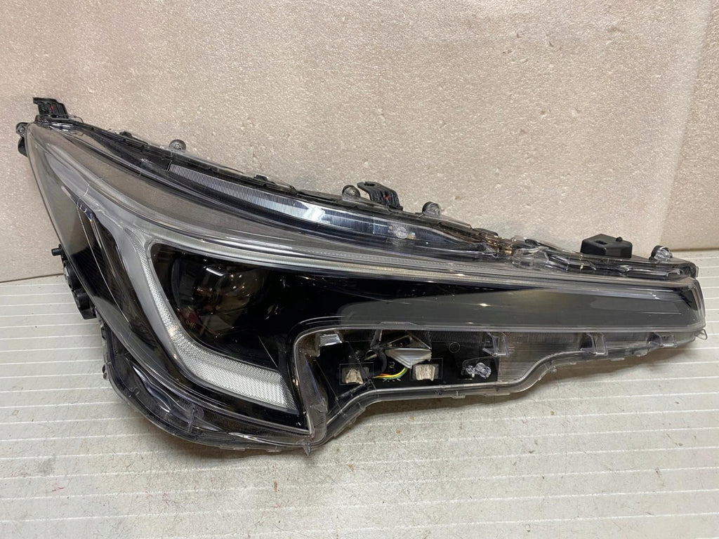 Frontscheinwerfer Toyota Corolla 81110-02X10 Full LED Rechts Headlight SCH9465989255nc