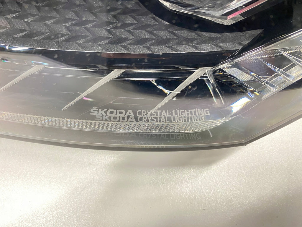 Frontscheinwerfer Skoda Fabia 6VB941015A Full LED Links Scheinwerfer Headlight