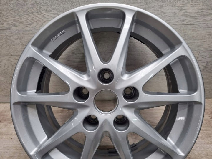 1x Alufelge 16 Zoll 6.5" 5x114.3 40ET Glanz Silber KE409-3Z110 Nissan Juke F15 FEL4906800768hd