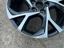 Load image into Gallery viewer, 1x Alufelge 18 Zoll 7.0" 5x114.3 50ET Glanz Schwarz 42611-F4040 Toyota Chr FEL7875236328be