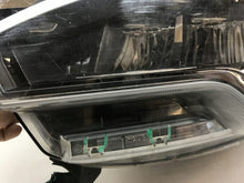 Laden Sie das Bild in den Galerie-Viewer, Frontscheinwerfer Renault Trafic 260601790R LED Links Scheinwerfer Headlight SCH3717564005od