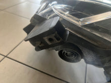 Laden Sie das Bild in den Galerie-Viewer, Frontscheinwerfer Peugeot Partner 9816826880 LED Rechts Scheinwerfer Headlight SCH7061823691rs
