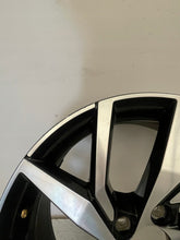 Load image into Gallery viewer, 1x Alufelge 18 Zoll 7.5" 5x108 45ET Glanz Silber 32209776 Volvo S60 V60 FEL3002401242he