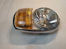 Laden Sie das Bild in den Galerie-Viewer, Frontscheinwerfer Mercedes-Benz W113 PPH12443 Links Scheinwerfer Headlight SCH4622440131hs