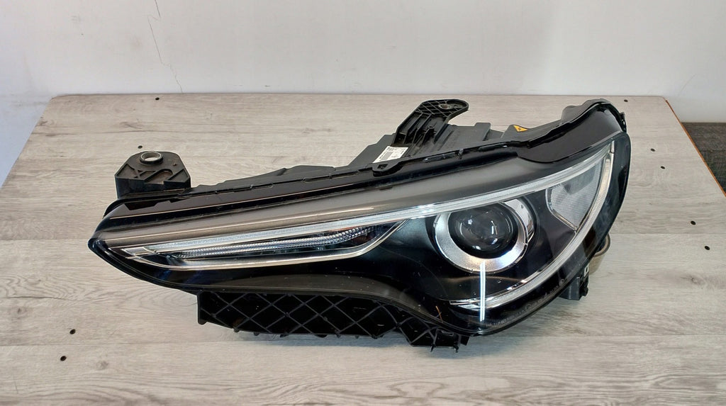 Frontscheinwerfer Alfa Romeo Stelvio 00505639620 Xenon Links Headlight SCH6325277465yj