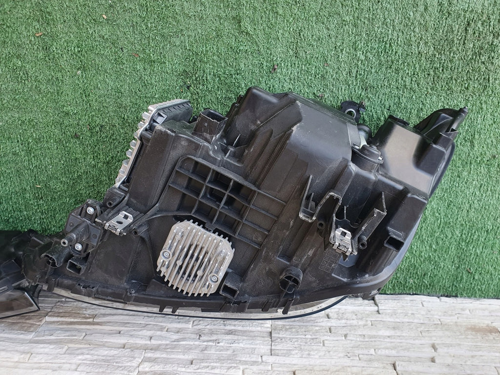 Frontscheinwerfer BMW 6 G32 G29 7485049-01 Full LED Rechts oder Links SCH7502572659vg