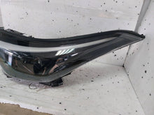 Laden Sie das Bild in den Galerie-Viewer, Frontscheinwerfer Toyota Chr 81150-YP280 Rechts Scheinwerfer Headlight SCH9442191149un