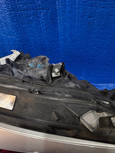 Laden Sie das Bild in den Galerie-Viewer, Frontscheinwerfer BMW 1 F21 F20 8739572-01 Rechts Scheinwerfer Headlight SCH9821221440ty
