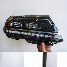 Laden Sie das Bild in den Galerie-Viewer, Frontscheinwerfer VW Tiguan 5NB941082D LED Rechts Scheinwerfer Headlight