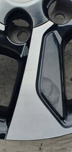 Laden Sie das Bild in den Galerie-Viewer, 1x Alufelge 17 Zoll 7.5" 6x139.7 30ET PW4570K000 Toyota Land Cruiser Rim Wheel FEL7225154299aj