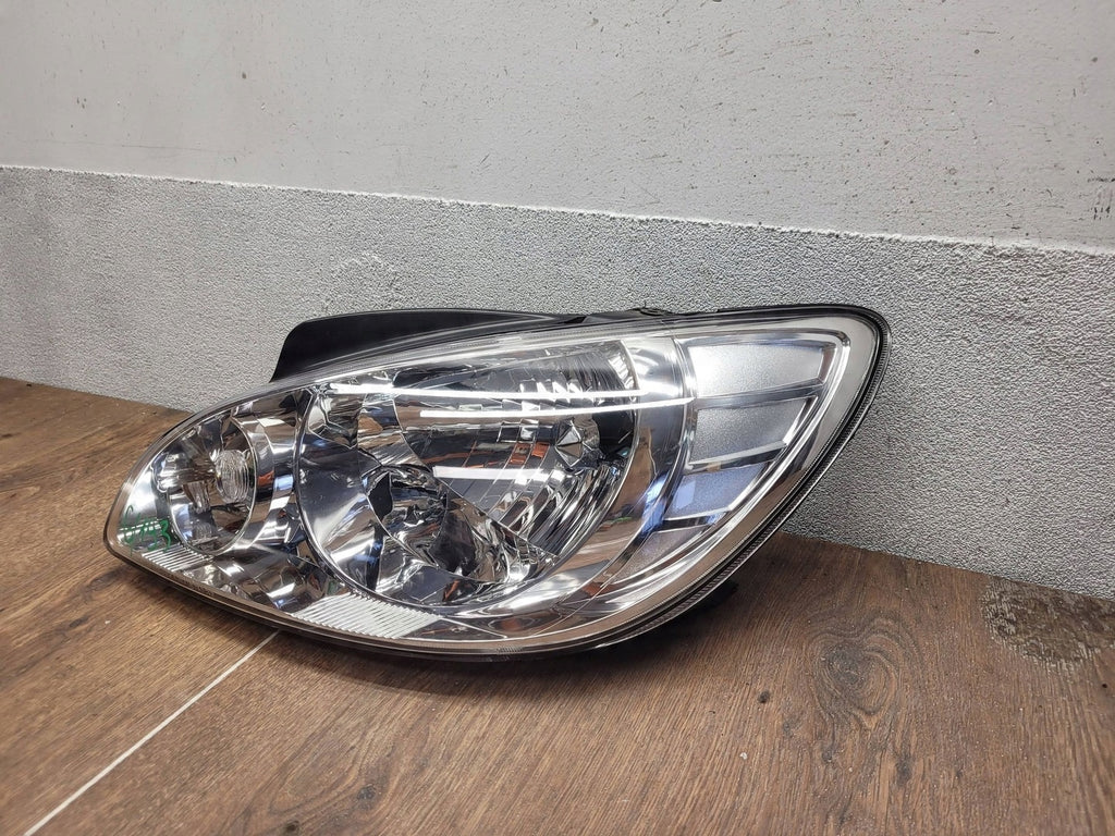 Frontscheinwerfer Hyundai Getz 921011C500 Links Scheinwerfer Headlight