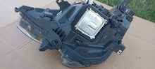 Laden Sie das Bild in den Galerie-Viewer, Frontscheinwerfer Renault Arkana 260107780R Rechts Scheinwerfer Headlight