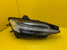 Load image into Gallery viewer, Frontscheinwerfer Volvo V60 I S60 III 32347005 LED Rechts Scheinwerfer Headlight SCH9022367174db