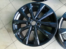 Laden Sie das Bild in den Galerie-Viewer, 4x Alufelge 18 Zoll 7.0" 5x112 43ET Glanz Silber 83A601025G Audi Q3 Rim Wheel FEL8090112130hd