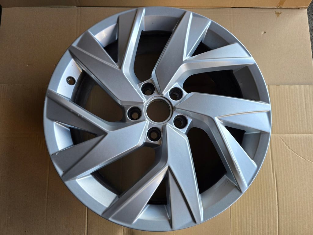 1x Alufelge 18 Zoll 7.0" 5x112 Glanz 5NN601025P VW Rim Wheel FEL4867627374wj