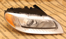 Laden Sie das Bild in den Galerie-Viewer, Frontscheinwerfer Volvo Xc70 S80NIER Xenon Rechts Scheinwerfer Headlight