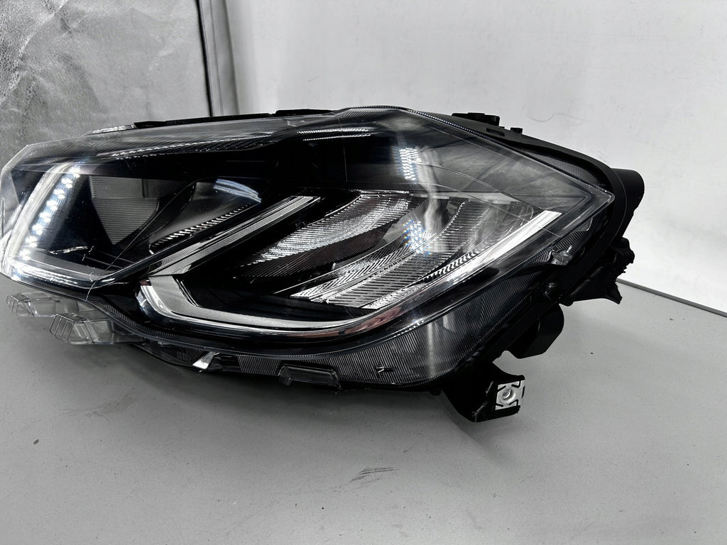 Frontscheinwerfer VW Polo 2G1941005C LED Ein Stück (Rechts oder Links) Headlight