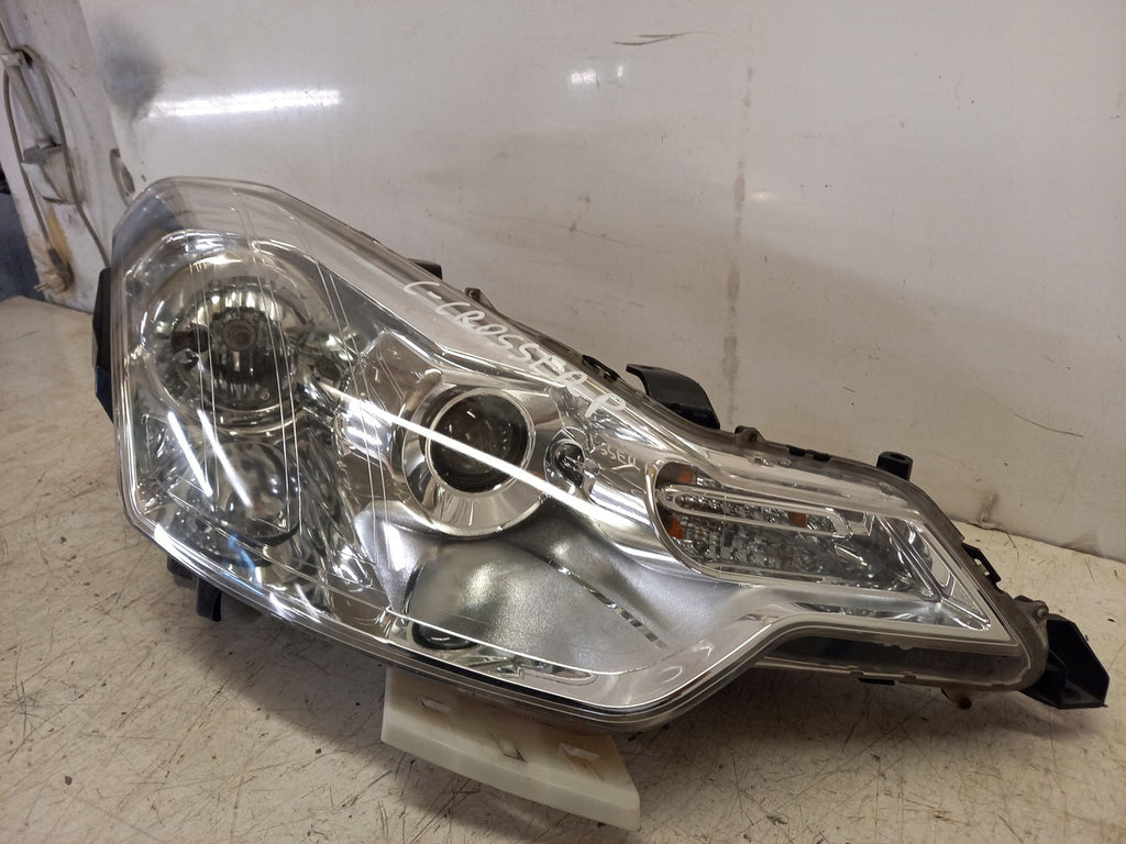 Frontscheinwerfer Citroën C-Crosser Rechts Scheinwerfer Headlight