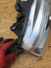 Laden Sie das Bild in den Galerie-Viewer, Frontscheinwerfer Peugeot 208 I 9810805780 Links Scheinwerfer Headlight SCH8122040310cq