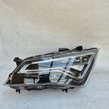 Load image into Gallery viewer, Frontscheinwerfer Seat Ateca 576941007D Full LED Links Scheinwerfer Headlight SCH2746012245if