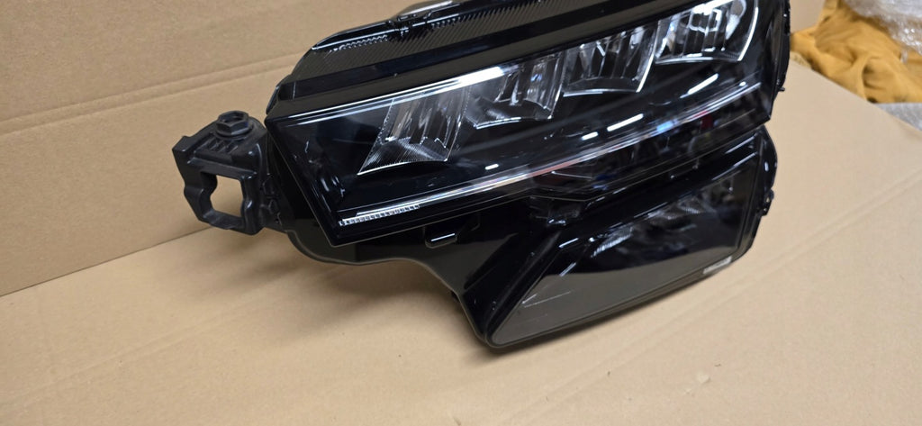 Frontscheinwerfer Skoda Karoq 57B941009 Links Scheinwerfer Headlight SCH9340015525gz