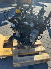Laden Sie das Bild in den Galerie-Viewer, Motor Renault Captur I H4BB408 0.9 TCE 90PS 66kW 71TKm Benzin Engine Komplett MOT4325618807ql