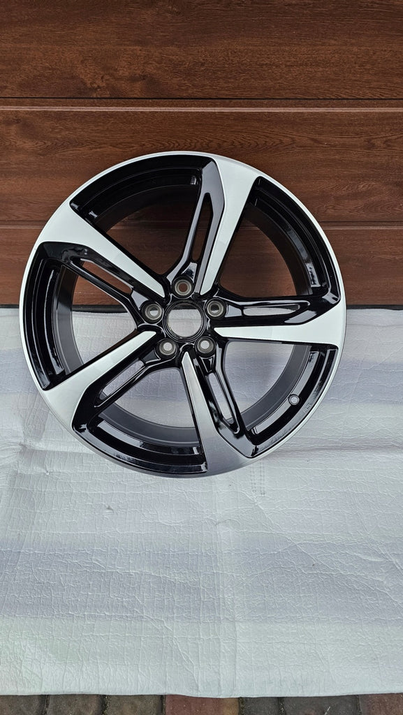 1x Alufelge 19 Zoll 9.0" 5x112 52ET Glanz Schwarz 8S0601025BD Audi Tt Rim Wheel FEL5777511595ln