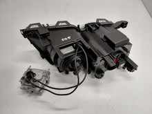 Laden Sie das Bild in den Galerie-Viewer, Frontscheinwerfer BMW E46 6920333 Xenon Links Scheinwerfer Headlight SCH8818290422ve