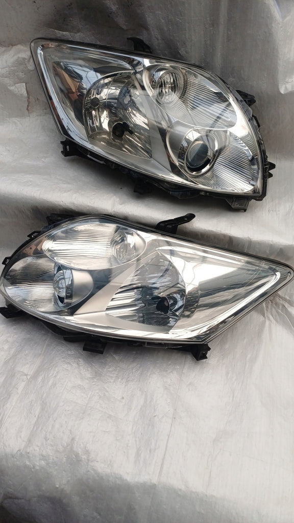 Frontscheinwerfer Toyota Auris 81110-02470 Ein Stück (Rechts oder Links) SCH4579341735yi
