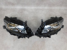 Laden Sie das Bild in den Galerie-Viewer, Frontscheinwerfer Audi Q5 8R0941003 8R0941004 Xenon Rechts oder Links SCH6633148525zo