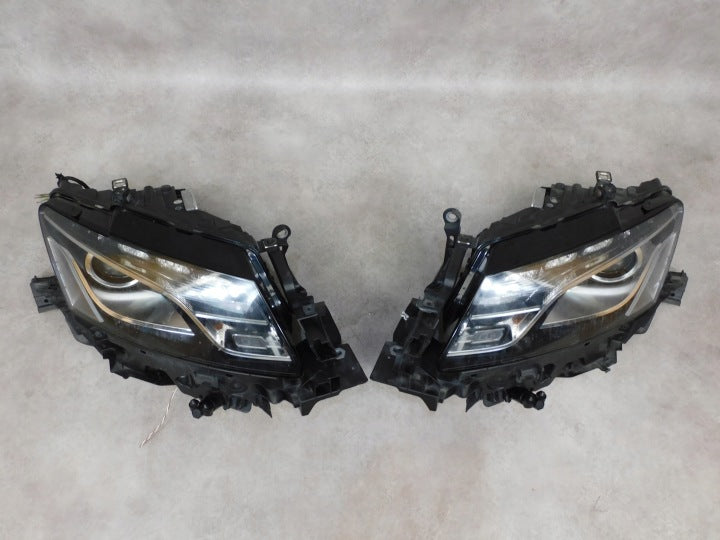 Frontscheinwerfer Audi Q5 8R0941003 8R0941004 Xenon Ein Satz Headlight SCH6633148525zo