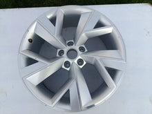 Laden Sie das Bild in den Galerie-Viewer, 1x Alufelge 19 Zoll 565601025F Skoda Kodiaq Rim Wheel FEL6586005506hb