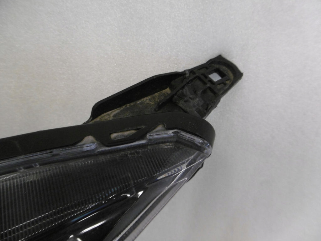 Frontscheinwerfer Mitsubishi Eclipse Cross 8301D071 LED Links Headlight