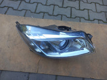 Laden Sie das Bild in den Galerie-Viewer, Frontscheinwerfer Opel Insignia A Xenon Rechts Scheinwerfer Headlight