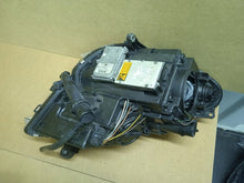 Laden Sie das Bild in den Galerie-Viewer, Frontscheinwerfer Mercedes-Benz Cls A0038205826 Xenon Rechts oder Links