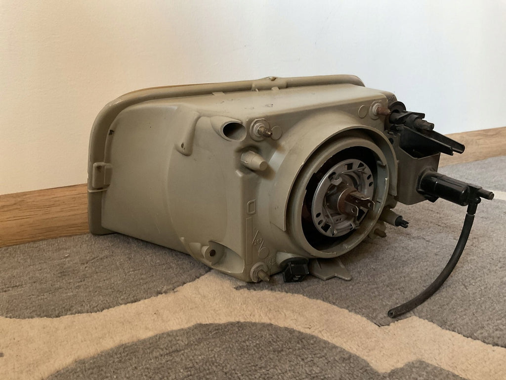 Frontscheinwerfer Renault 5 7700761342 7700761322 67504609 Vorderseite Headlight