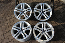 Laden Sie das Bild in den Galerie-Viewer, 4x Alufelge 18 Zoll 7.5" 5x112 29ET Glanz Silber 8W9601025B Audi A4 Allroad FEL3172414183js
