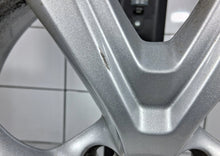 Laden Sie das Bild in den Galerie-Viewer, 1x Alufelge 17 Zoll 6.5" 5x112 39ET Glanz Silber 6856076 BMW F48 Rim Wheel FEL8583772404lo