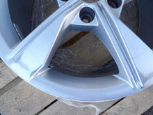Laden Sie das Bild in den Galerie-Viewer, 1x Alufelge 17 Zoll 7.5" 5x112 8W0601025EH Audi A4 B9 Rim Wheel FEL7290272924qz