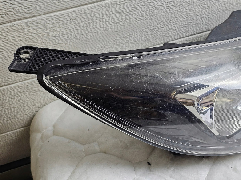Frontscheinwerfer Ford Focus III BM51-13W029 Rechts Scheinwerfer Headlight SCH9334714736um