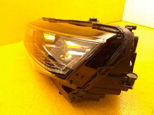 Laden Sie das Bild in den Galerie-Viewer, Frontscheinwerfer Skoda Scala 655941015A LED Links Scheinwerfer Headlight SCH8214418431kq