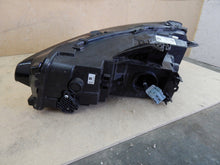 Laden Sie das Bild in den Galerie-Viewer, Frontscheinwerfer BMW 2 Active Tourer 5A42244-09 LED Rechts Headlight SCH3104489755tk