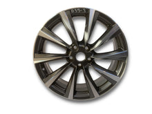 Laden Sie das Bild in den Galerie-Viewer, 1x Alufelge 19 Zoll 7.0&quot; 5x114.3 40ET KE409-4E400X Dacia Duster Qashqai