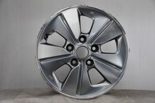 Load image into Gallery viewer, 1x Alufelge 15 Zoll 6.0&quot; 5x114.3 45ET Glanz Mg 1 Rim Wheel