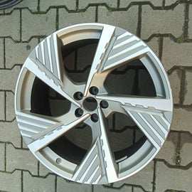 1x Alufelge 22 Zoll 9.5