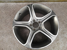 Laden Sie das Bild in den Galerie-Viewer, 1x Alufelge 19 Zoll 7.5&quot; 5x112 47ET A2044012801 Mercedes-Benz W204 Rim Wheel