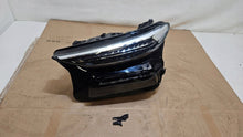 Laden Sie das Bild in den Galerie-Viewer, Frontscheinwerfer Audi E-Tron 85H941039R LED Ein Stück (Rechts oder Links) SCH5305429936yn