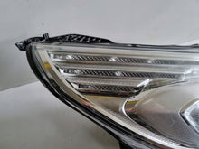 Laden Sie das Bild in den Galerie-Viewer, Frontscheinwerfer Ford S-Max EM2B-13W029-EH 90076247 LED Rechts Headlight