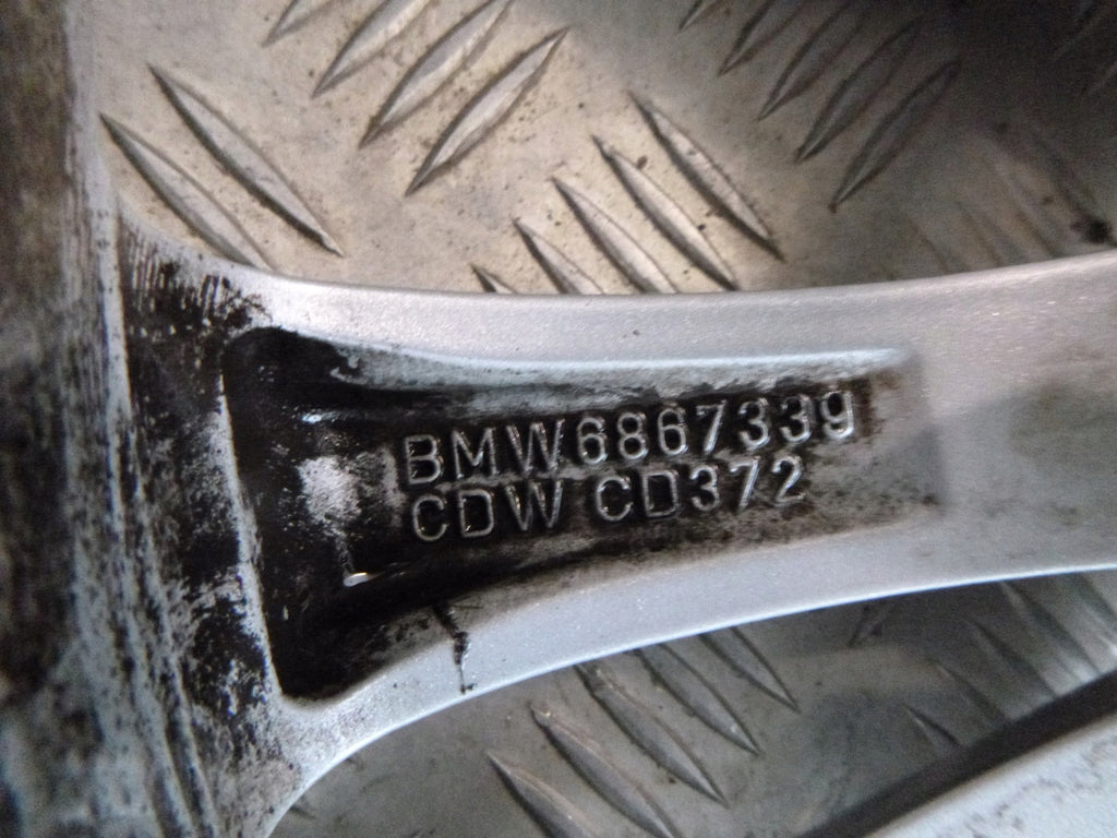 1x Alufelge 18 Zoll 8.0" 5x112 30ET 6867339 BMW 7 G11 G12 Rim Wheel